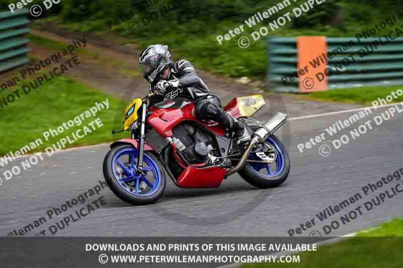 cadwell no limits trackday;cadwell park;cadwell park photographs;cadwell trackday photographs;enduro digital images;event digital images;eventdigitalimages;no limits trackdays;peter wileman photography;racing digital images;trackday digital images;trackday photos